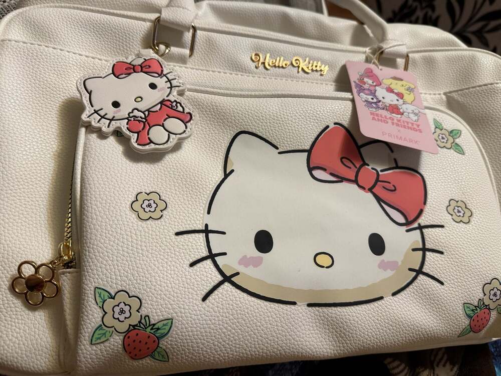 Hello Kitty and Friends x Primark Faux Leather Weekender Bag 🍓 NEW w/ TAG's!!